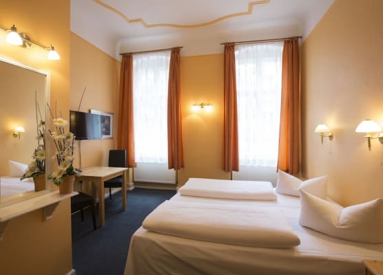 Hotel am Hermannplatz 1