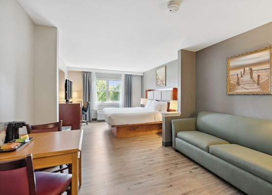 Saco Bay Hotel 1