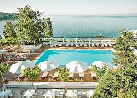 Atrium Hotel 1