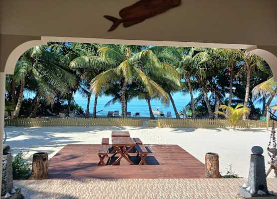 Seashell Beach Villa 1