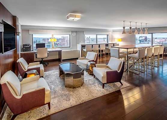 Sheraton Syracuse University Hotel And Conference Center 1