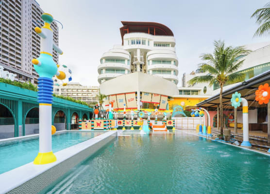 The Cruise Hotel 1