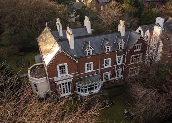 Mossley Hill Retreat 1