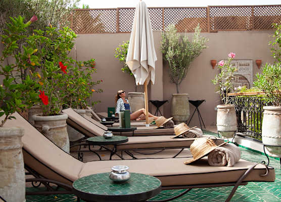 Riad Nelia Signature 1