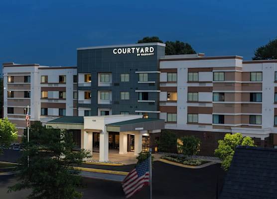 Courtyard Largo Medical Center Drive 1