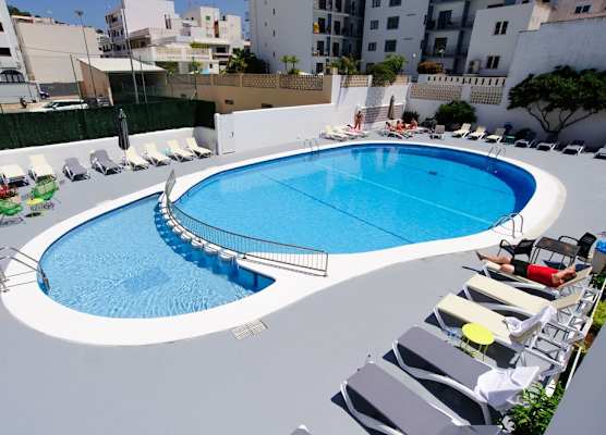 Apartamentos Marian 1