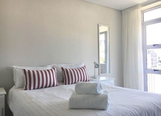 Cascades 2 bed 'FRESH LOOK & GREAT VIEW' 1