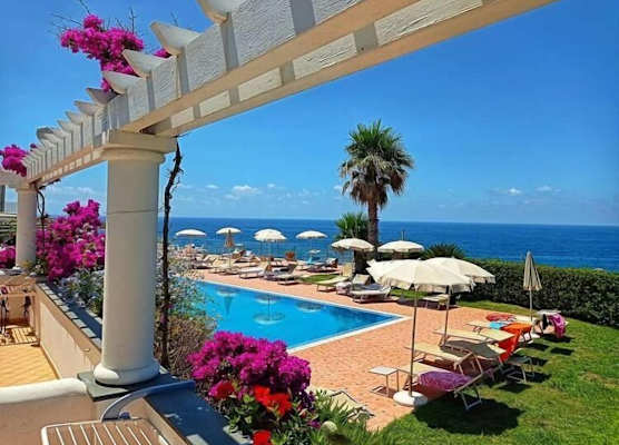 Hotel Albatros 1