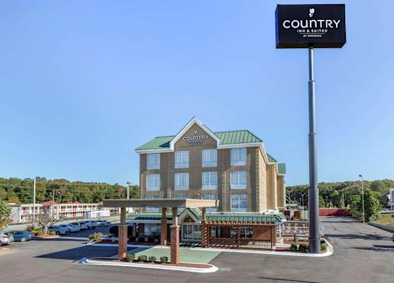 Country Inn & Suites by Radisson, Lumberton, NC 1