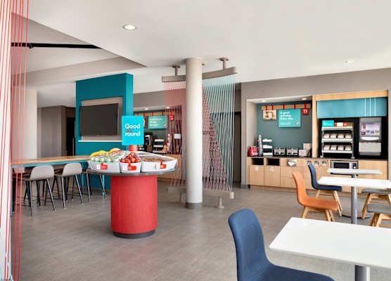 avid hotels - Melbourne - Viera by IHG 1