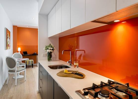 Oaks Melbourne South Yarra Suites 1