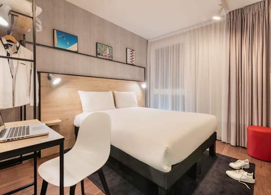 ibis Acheres St Germain en Laye 1