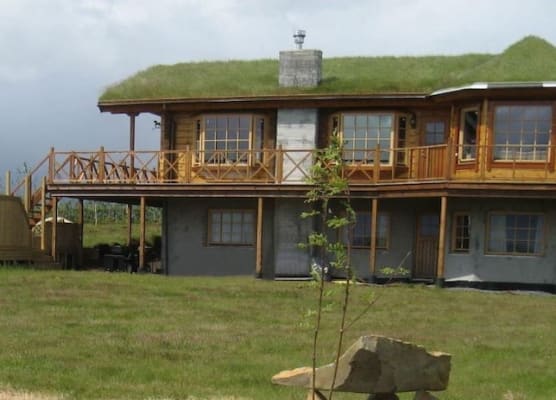 Alfasteinn Country Home Guesthouse 1