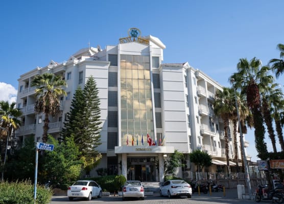 Romance Beach Hotel 1