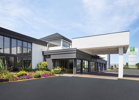 Holiday Inn HASBROUCK HEIGHTS-MEADOWLANDS by IHG 1