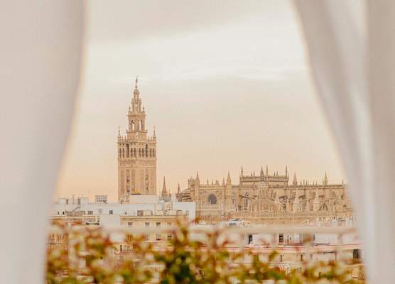Hotel Colón, a Gran Meliá Hotel - The Leading Hotels of the World 1
