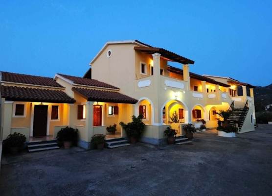 Feeloxenia Corfu Apartments 1