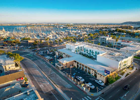 Comfort Inn San Diego Airport At The Harbor 1