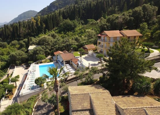 Brentanos Apartments - A - View of Paradise 1