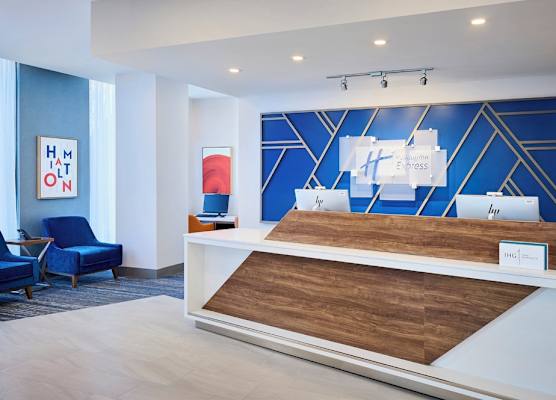 Holiday Inn Express Hamilton - Upper James by IHG 1