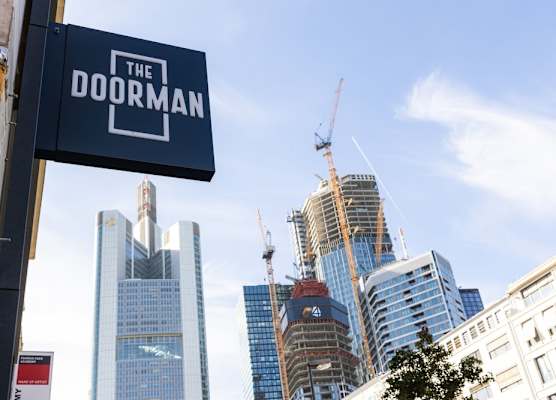 The Doorman Goethe Frankfurt am Main 1
