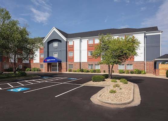 Candlewood Suites ST. ROBERT by IHG 1
