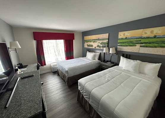 Clarion Pointe - Greensboro Coliseum Area 1