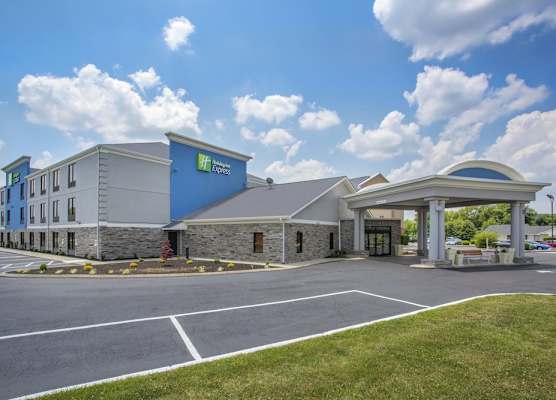 Holiday Inn Express Berea by IHG 1