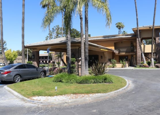 Empire Inn 1