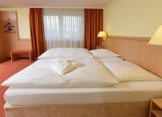 Hotel Sonne Eintracht KG Achern 1