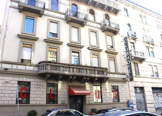 Club Hotel 1
