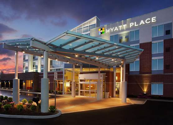 Hyatt Place at The Hollywood Casino Pittsburgh South 1