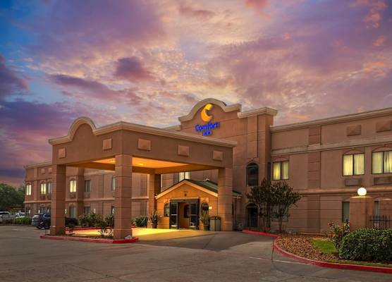 Comfort Inn North Conroe 1