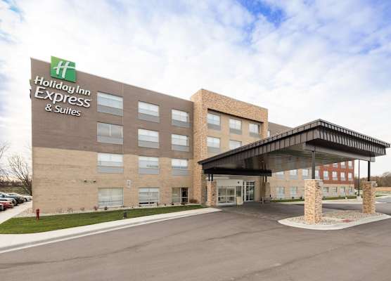 Holiday Inn Express & Suites AUBURN by IHG 1