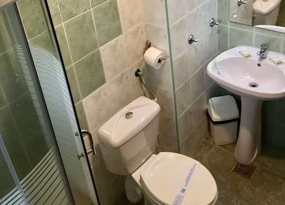 London Hotel 1