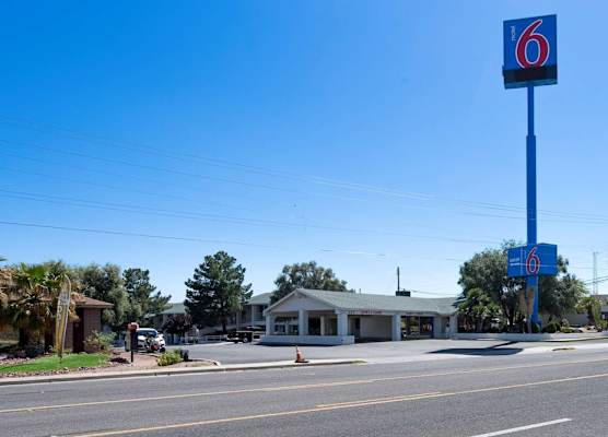 Motel 6-Kingman, AZ - Route 66 West 1