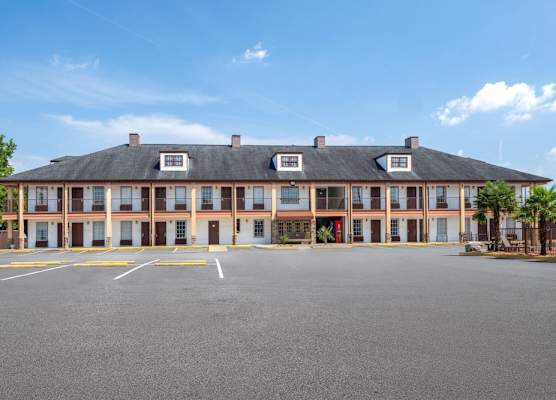 Baymont by Wyndham Commerce GA Near Tanger Outlets Mall 1