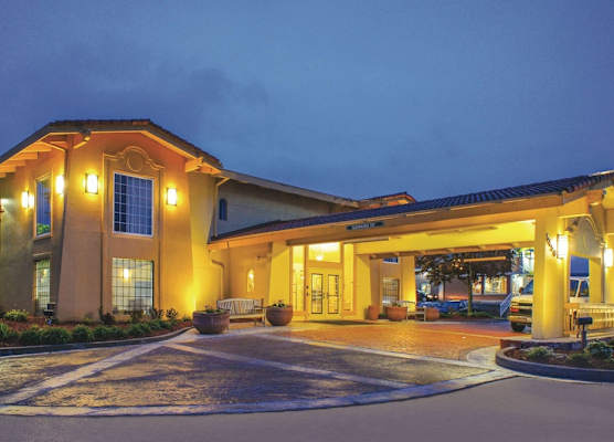 La Quinta Inn by Wyndham Moline Airport 1