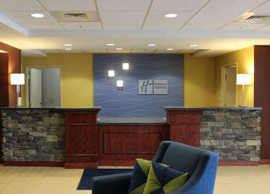 Holiday Inn Express & Suites MILFORD by IHG 1