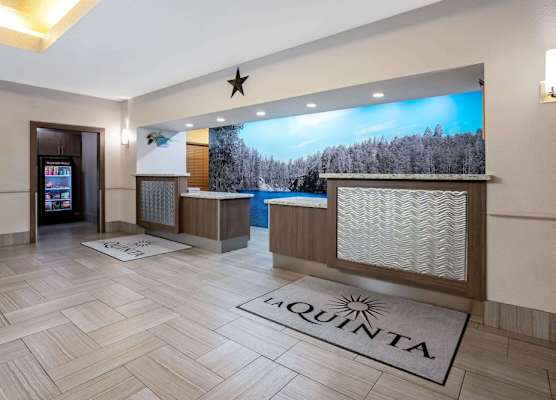 La Quinta by Wyndham Conroe 1