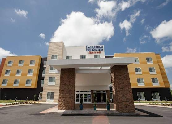Fairfield Inn & Suites by Marriott Athens I-65 1