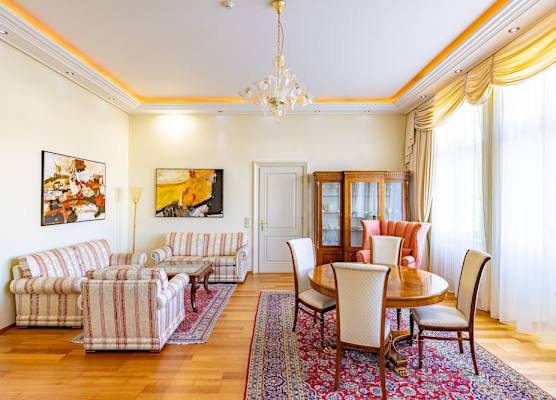 Grandhotel Zvon 1