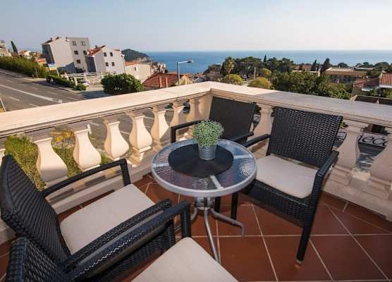 Villa Dard 1