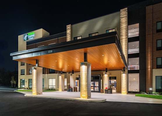 Holiday Inn Express & Suites MURFREESBORO WEST by IHG 1