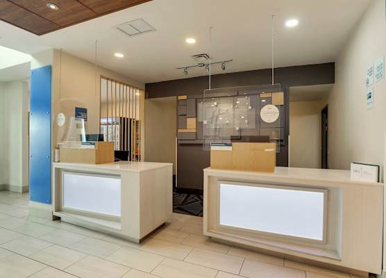 Holiday Inn Express & Suites BRYAN-MONTPELIER by IHG 1