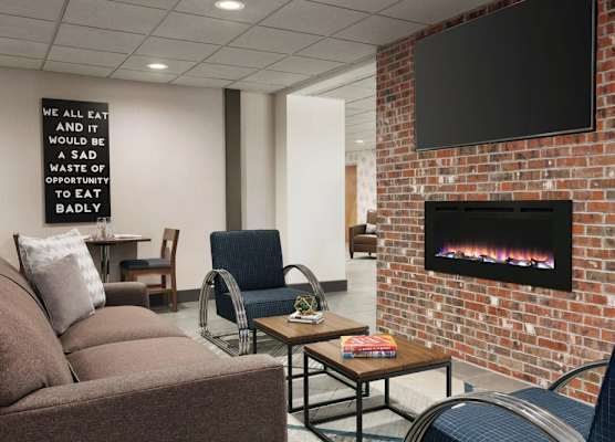 Four Points by Sheraton Raleigh Arena 1