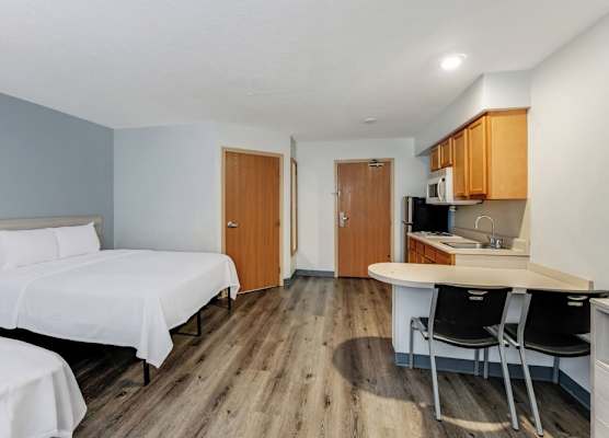 Birch Hill Suites Dayton-WP AFB 1
