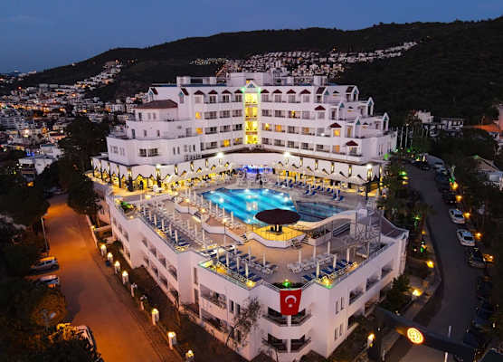 Roseira Beach Resort 1