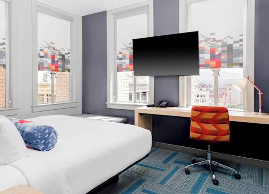 Aloft by Marriott El Paso Downtown 1