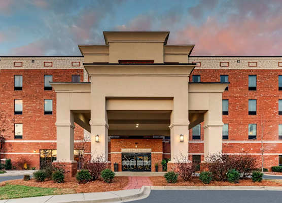 Hampton Inn & Suites - Hartsville, SC 1